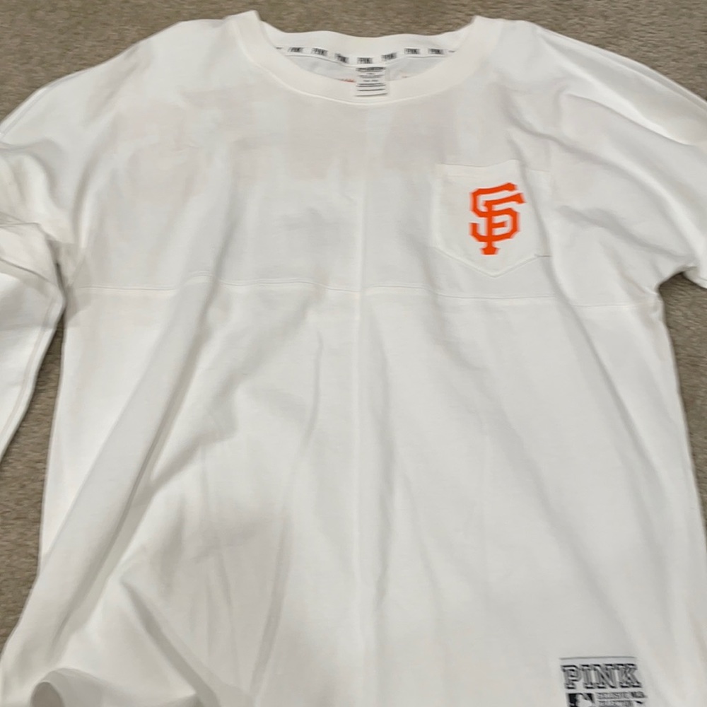 PINK exclusive MLB collection, Giants long sleeve
